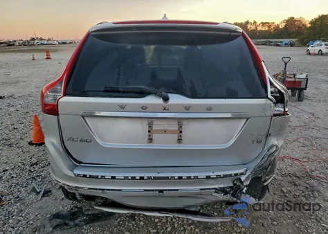 2015 Volvo Xc60 T5 Premier из США, поврежденный, VIN YV440MDBXF2600443